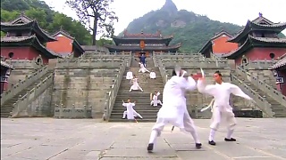Video : China : WuDang Mountain 武当山, HuBei province, home of Taoism and WuShu