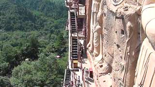 Video : China : The MaiJiShan Grottoes 麦积山石窟, TianShui, GanSu province