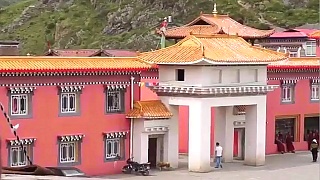 Video : China : TaGong 塔公, in a Tibetan part of western SiChuan province