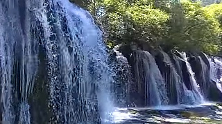 Video : China : The wonderful waterfalls of JiuZhaiGou 九寨沟