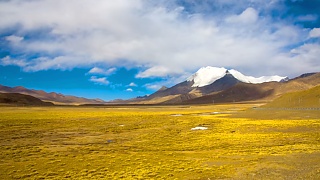 The beautiful landscapes of the Tibetan Plateau, China