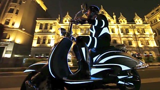 Video : China : ShangHai 上海 night rider - video