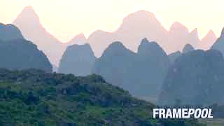 Video : China : Scenes from the Li River 漓江, between YangShuo and GuiLin, GuangXi province