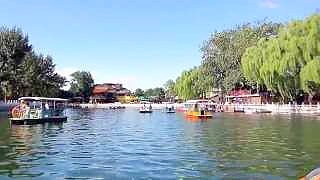 Video : China : QianHai 前海 Lake, central BeiJing