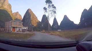 Video : China : Beautiful GuiLin 桂林 countryside drive