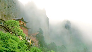 Video : China : Mount YanDang 雁蕩山, WenZhou, ZheJiang province