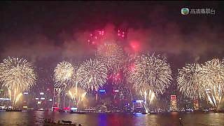 Video : China : Chinese New Year fireworks 2011, Hong Kong 香港