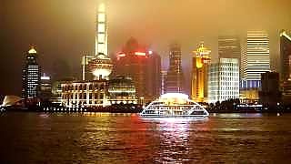 Video : China : Evening on the Bund : a panorama of ShangHai 上海