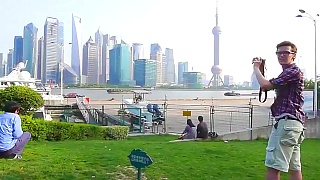 Cycling through ShangHai 上海