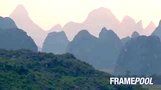Video : China : Scenes from the Li River 漓江, between YangShuo and GuiLin, GuangXi province